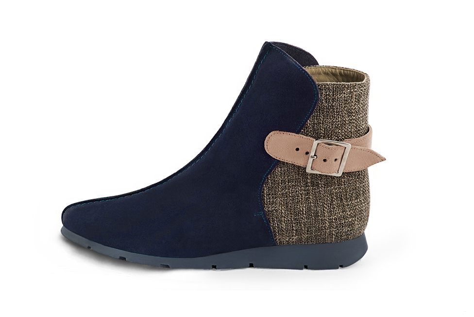 Midnight blue, dark brown and biscuit beige women's ankle boots with buckles at the back. Round toe. Flat rubber soles. Profile view - Florence KOOIJMAN